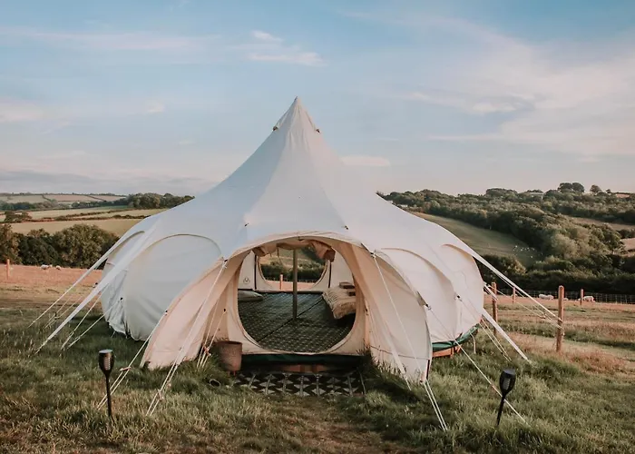 Immaculate Lotus Belle Tent Retreat North Devon
